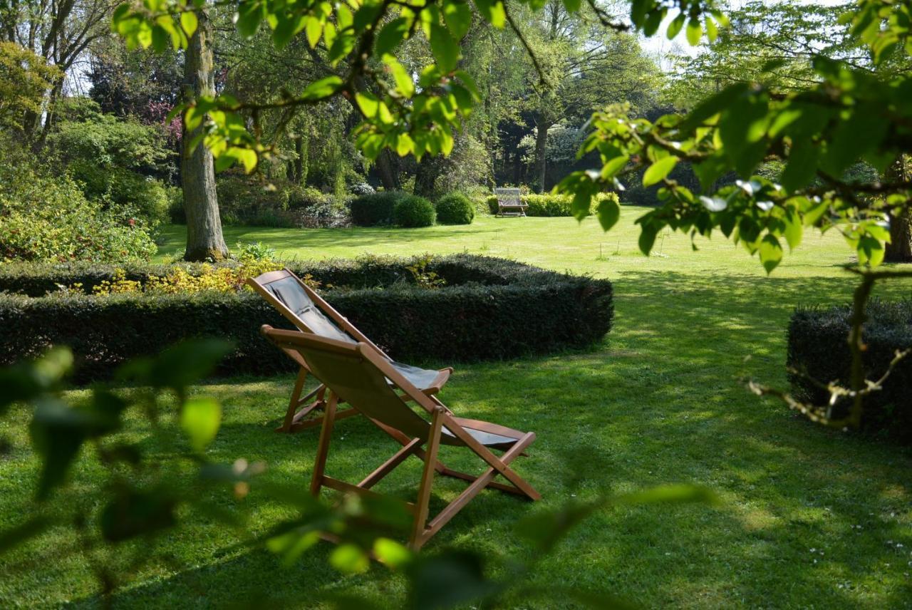 Bed and Breakfast Les Jardins Hoymille Esterno foto