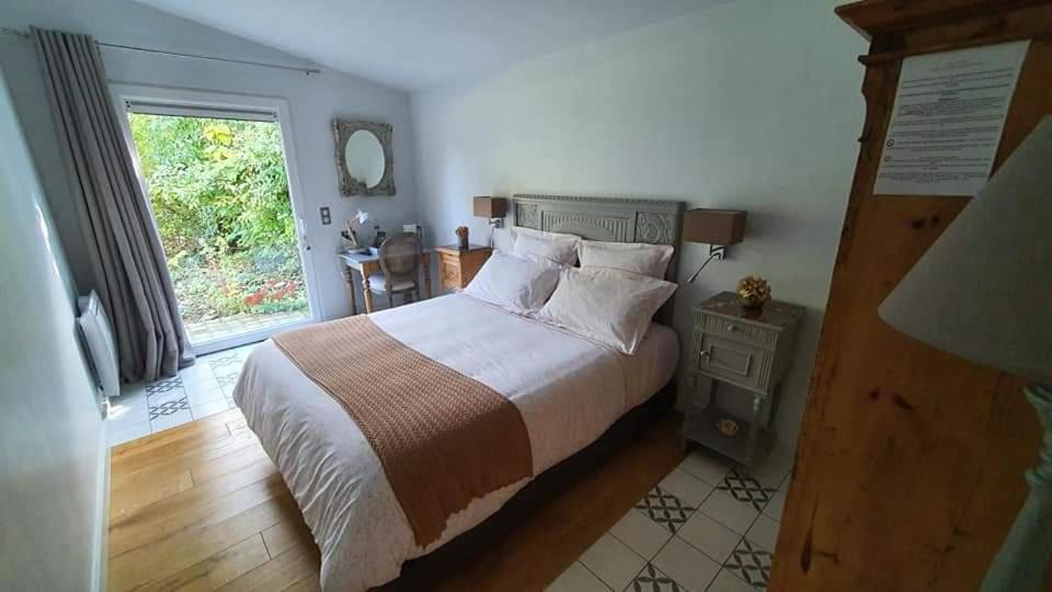 Bed and Breakfast Les Jardins Hoymille Esterno foto